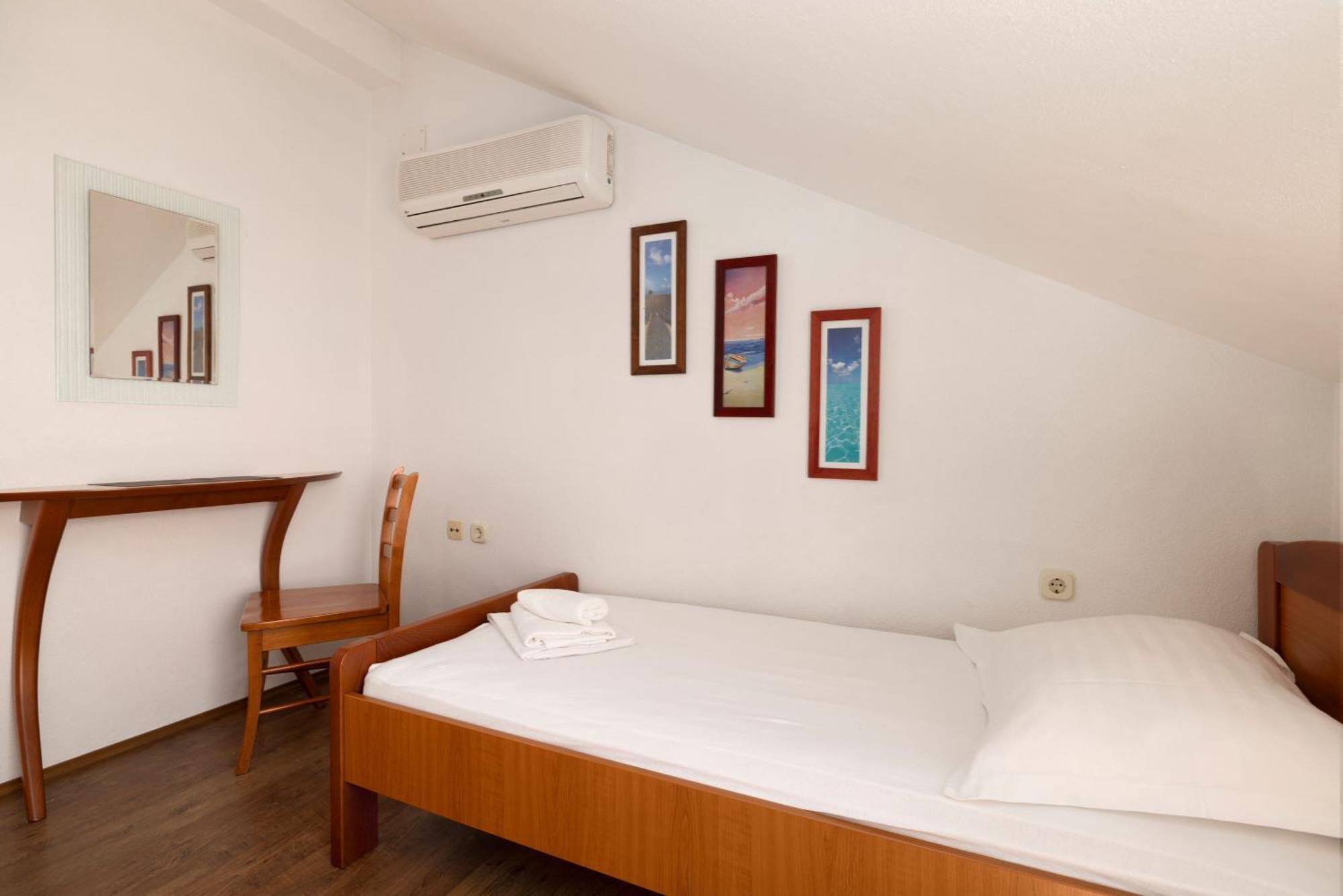 Jasminka Apartments 포드고라 외부 사진