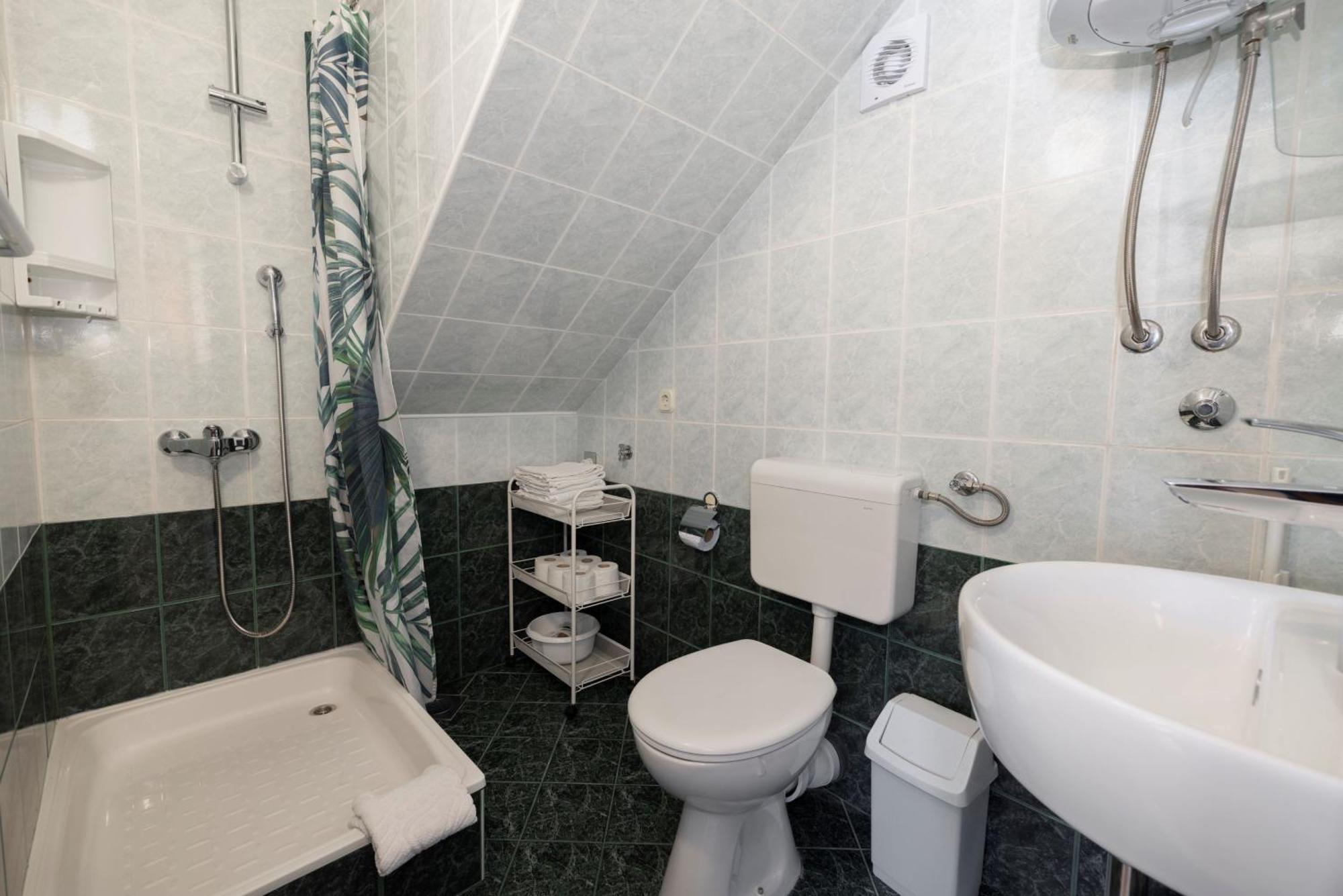 Jasminka Apartments 포드고라 외부 사진
